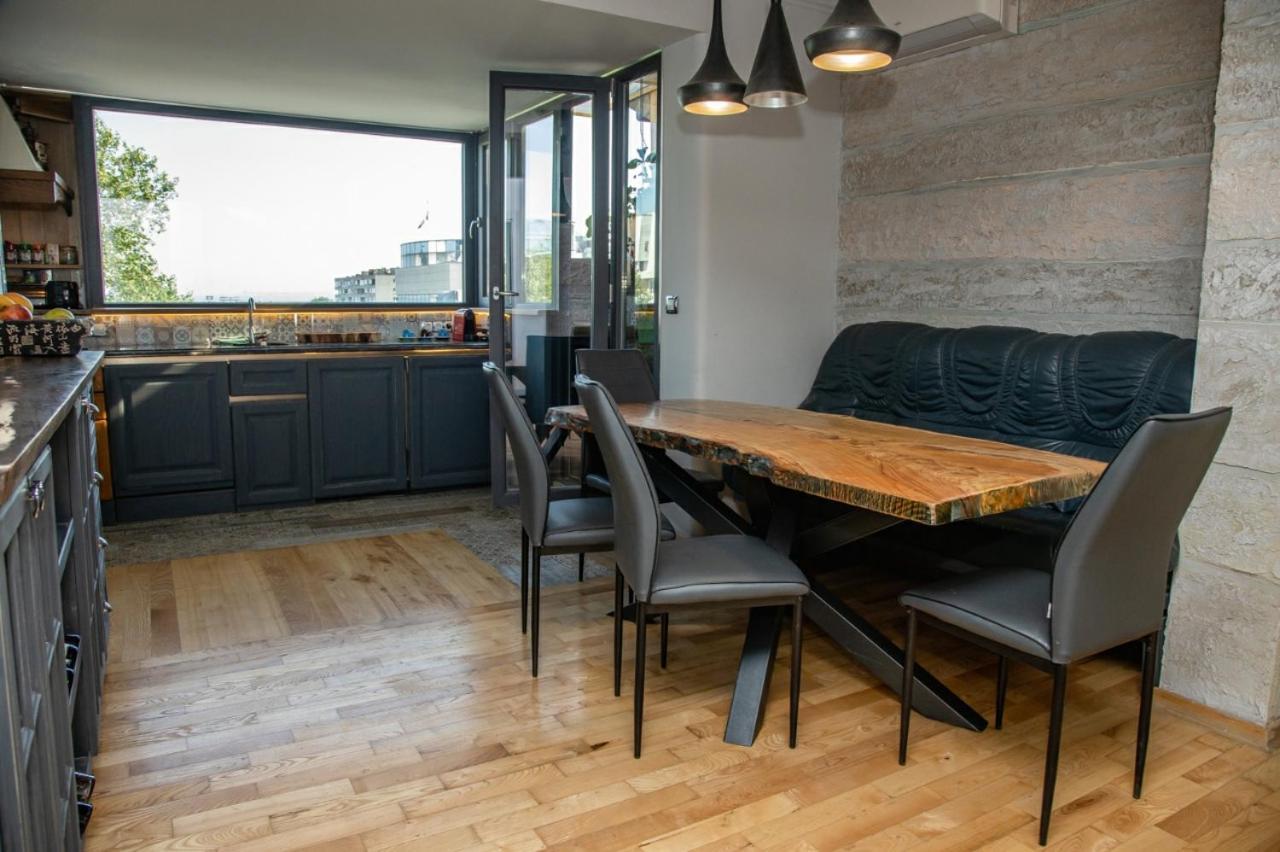 Art Luxury Apartment Burgas City Exterior foto