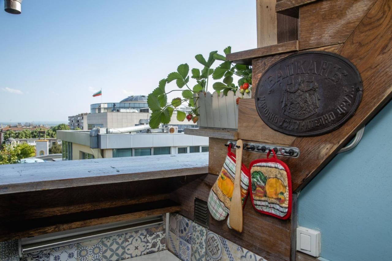 Art Luxury Apartment Burgas City Exterior foto