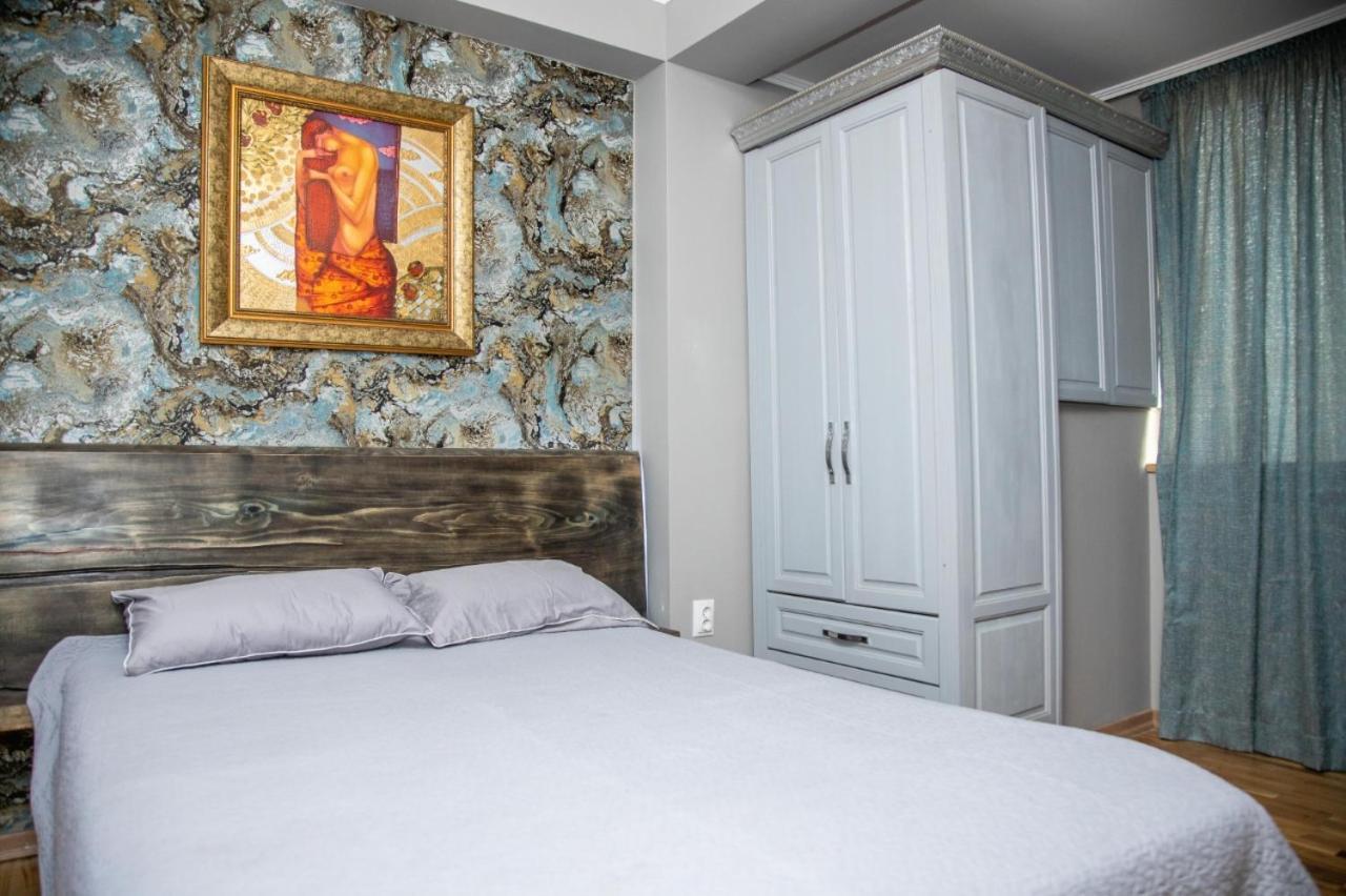 Art Luxury Apartment Burgas City Exterior foto